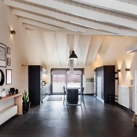Apartment Inalia Modern House