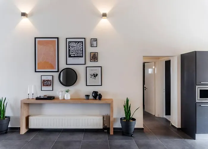 Inalia Modern House * ليفكيمي