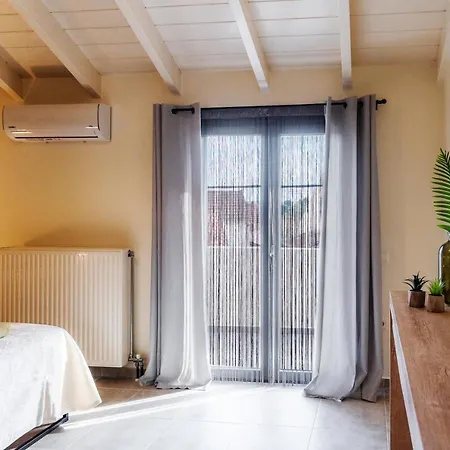 Apartment Inalia Modern House